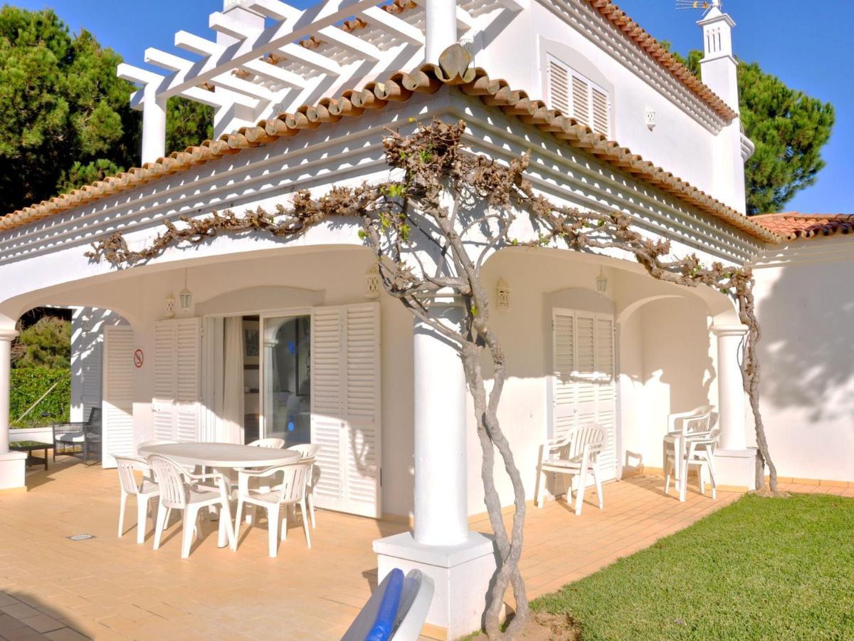 Comfortable Holiday Home In Vilamoura With Pool Exteriör bild