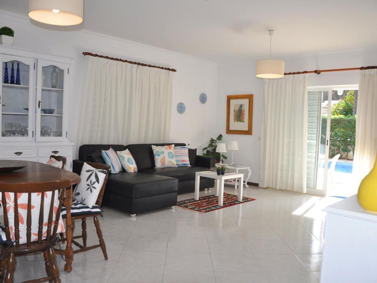 Comfortable Holiday Home In Vilamoura With Pool Exteriör bild