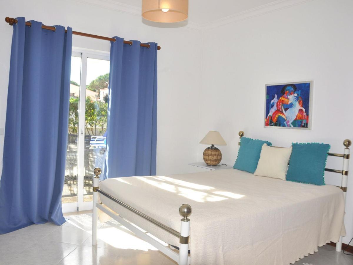 Comfortable Holiday Home In Vilamoura With Pool Exteriör bild